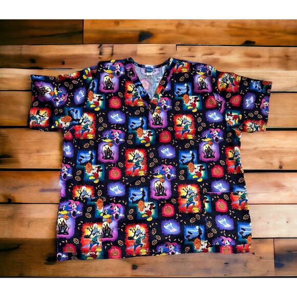 Disney Halloween Theme Scrub Top Nurse CNA Tech V-Neck Mickey Mouse Plus Size 3X - Picture 2 of 6